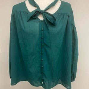 Ladies “Time and Tru” Emerald Green Tie at neck Button down Blouse Sz 16/18